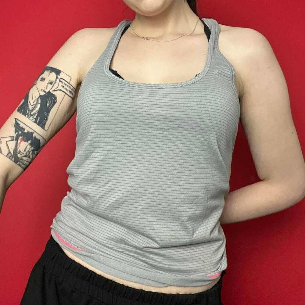 Lululemon / y2K Grey loose fit tank with stripes